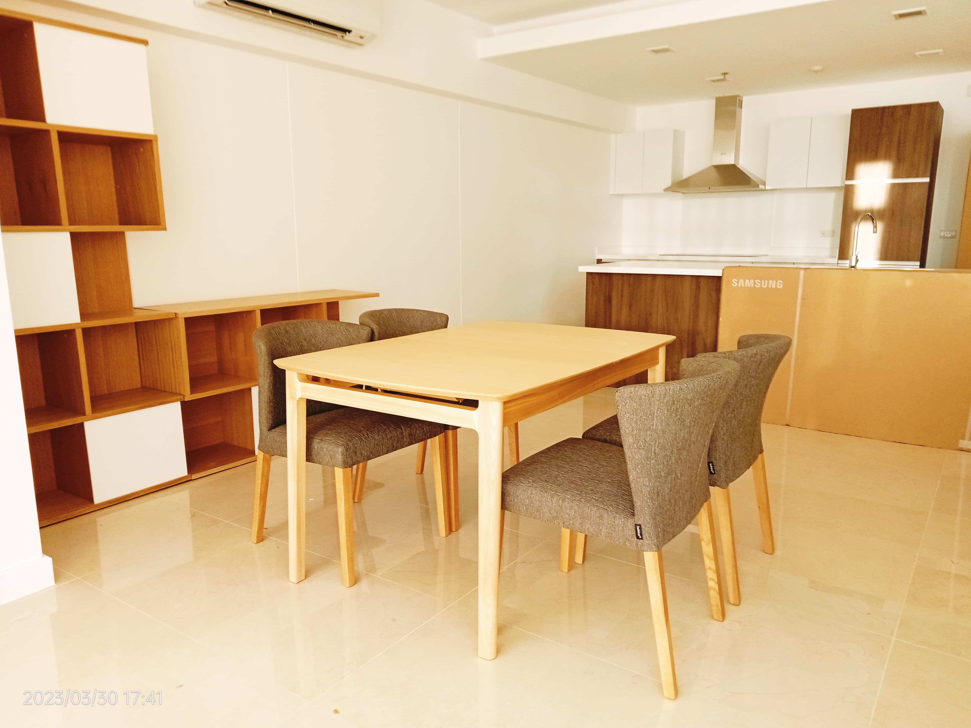 Semi Furnished 3 bedroom in East Gallery Place - photo 4