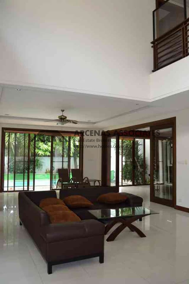 4 bedroom house in Bel Air Village - photo 3