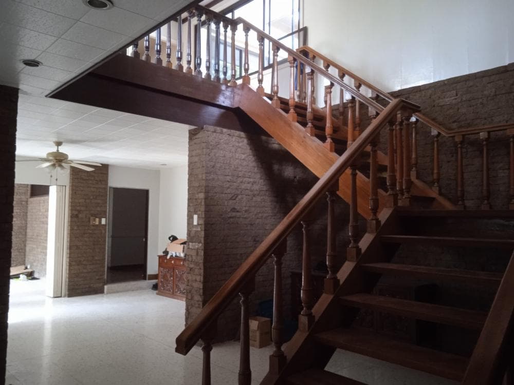 Nice standard 2-storey - photo 3