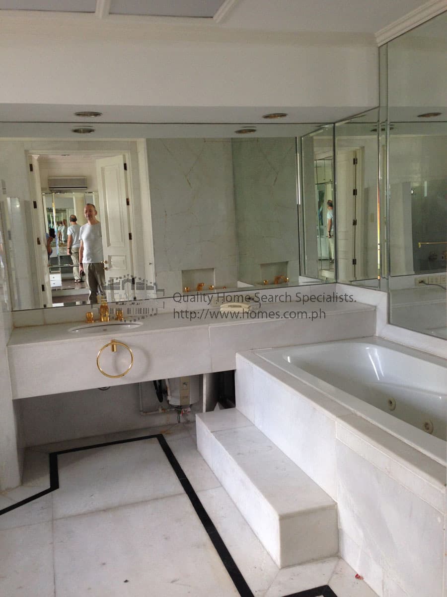 4 bedroom home for lease in Bel Air Village - photo 4