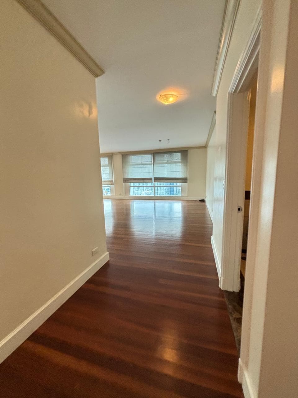 Comfortable Semi-Furnished 3 Bedroom