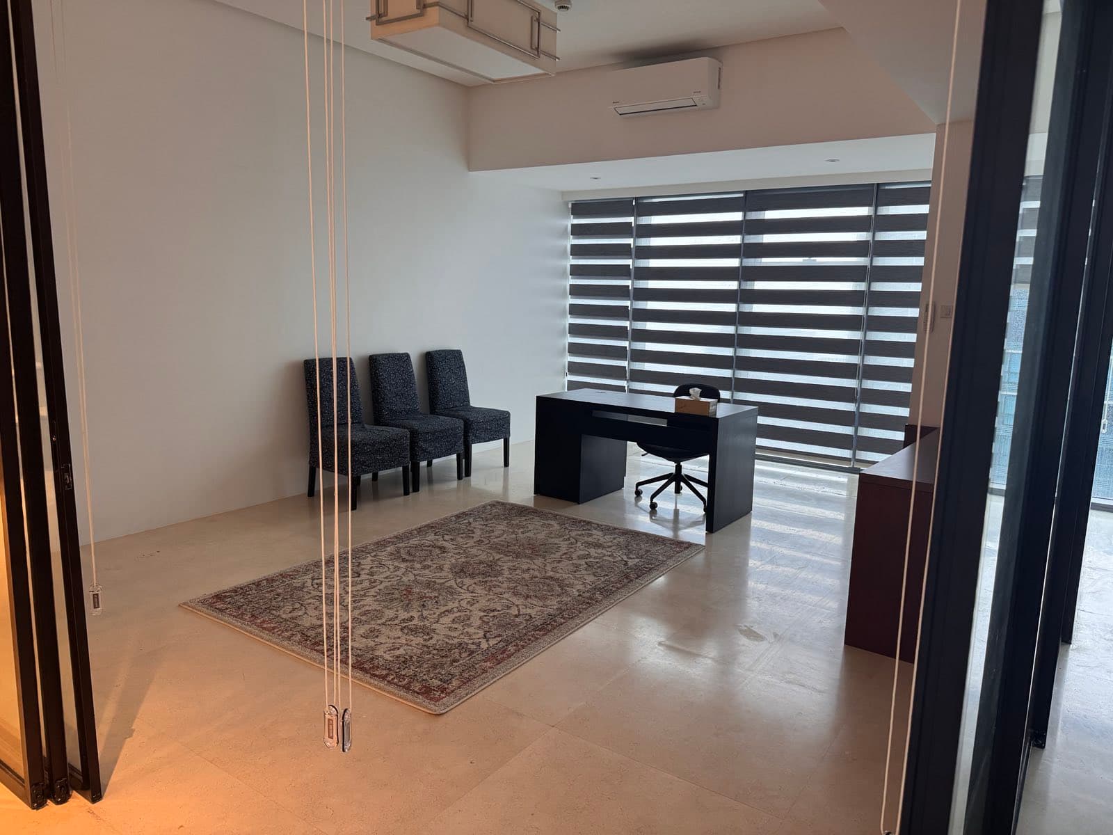 Contemporary Urban Elegance at Grand Hyatt Residences - Bonifacio Global City, Taguig - photo 1