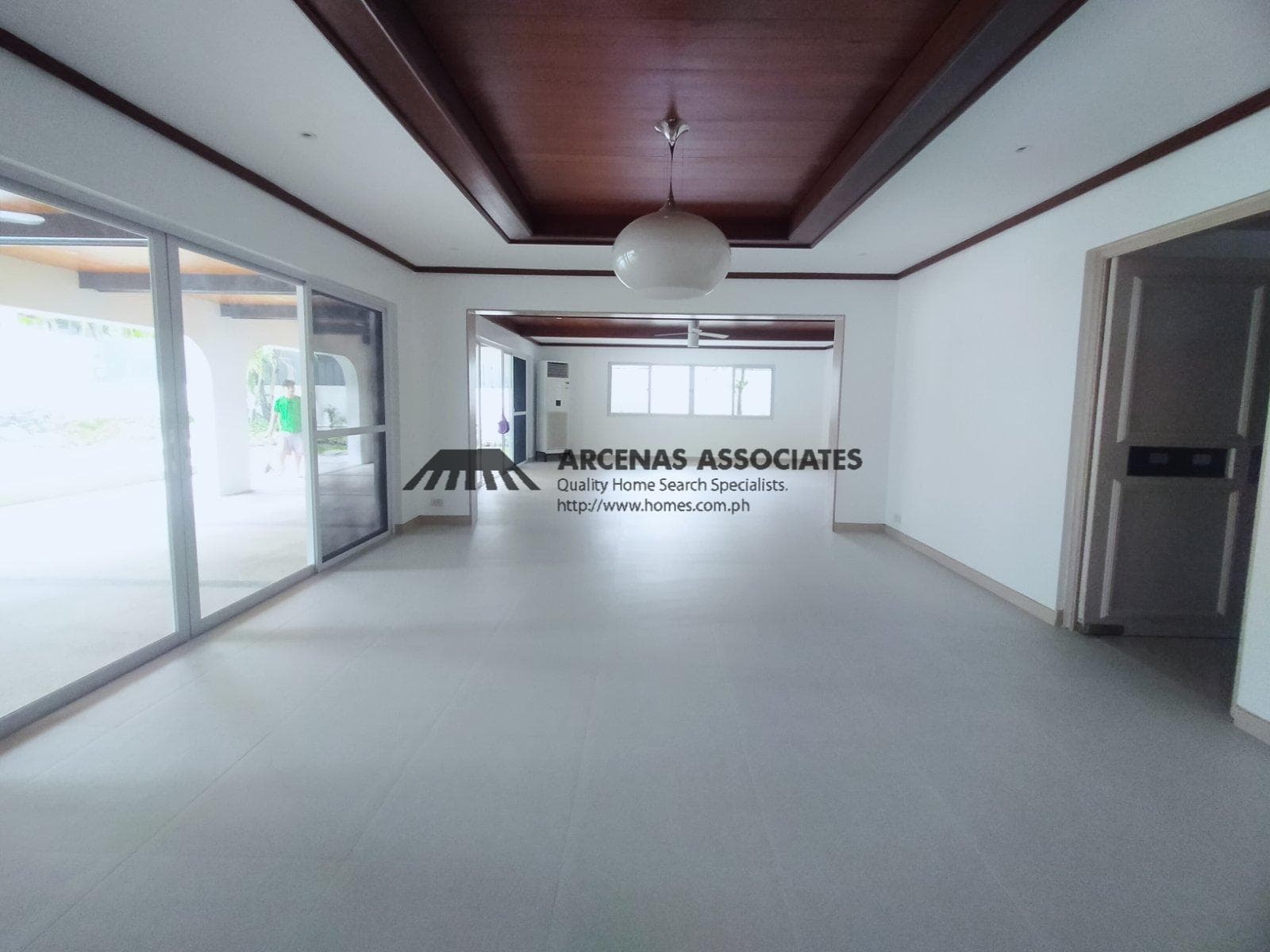 Two-Storey Tropical-Modern Residence - photo 4