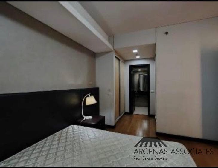 Cozy 2-Bedroom at One Serendra - photo 5