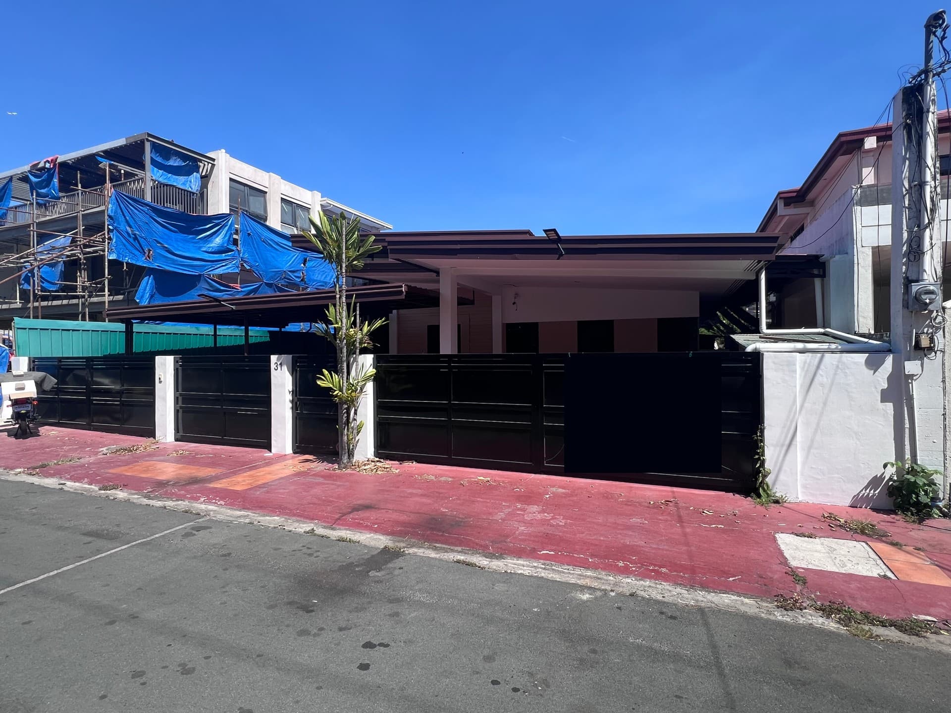 Charming 3 bedroom  in Alabang Hills