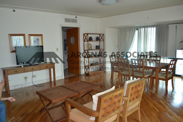 Posh 2-bedroom Apartment in Hidalgo Place - Rockwell Center, Makati - photo 1