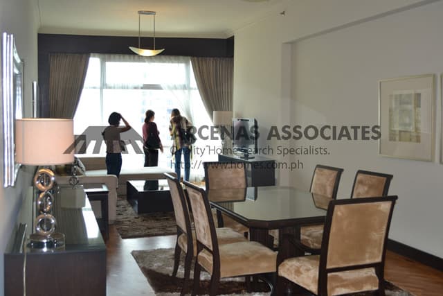 3 bedroom apartment in Tiffany Place - photo 2