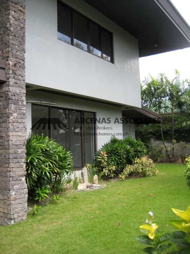 Contemporary 4 Bedroom - Magallanes Village, Makati - photo 1