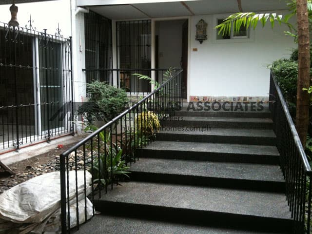 Spacious 4 Bedroom - photo 3