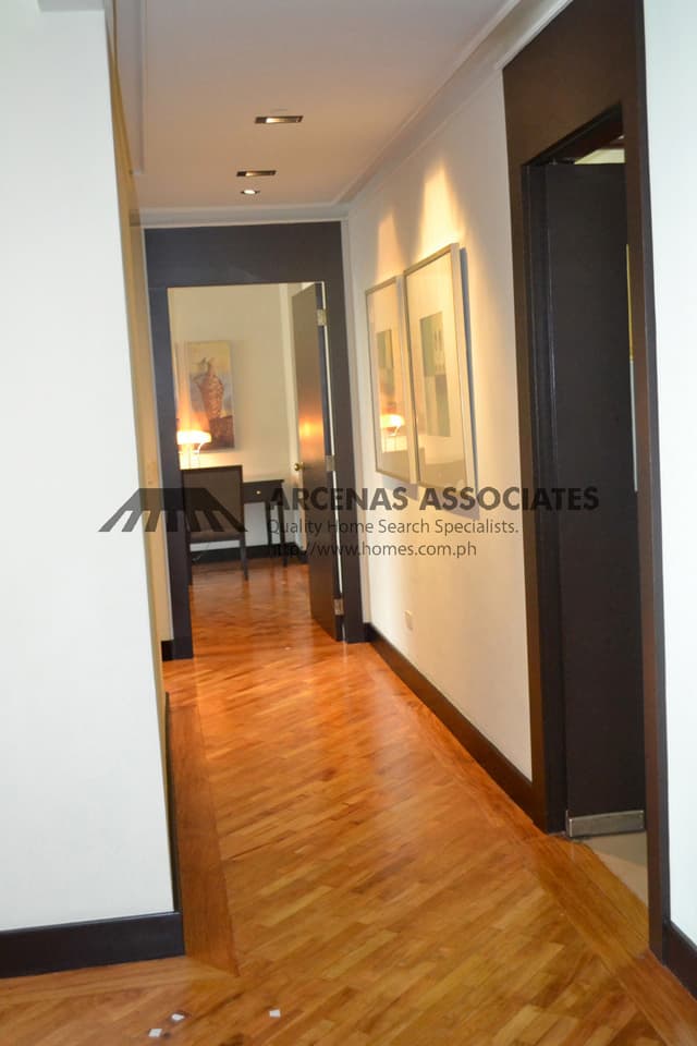 2 bedroom Tiffany Place - photo 2