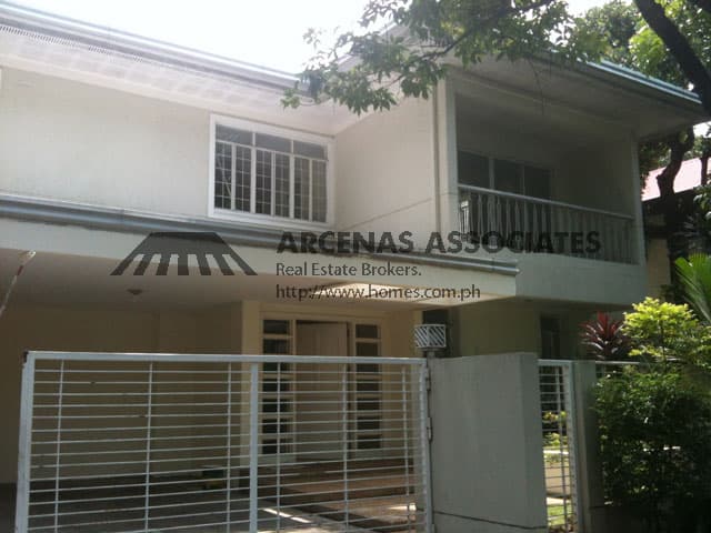 Renovated 4 Bedroom - Dasmarinas Village, Makati - photo 1