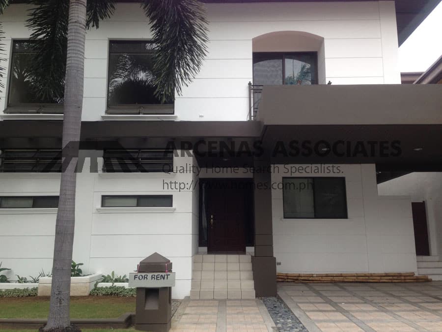 Refurbished duplex 4 bedroom - San Lorenzo, Makati - photo 1