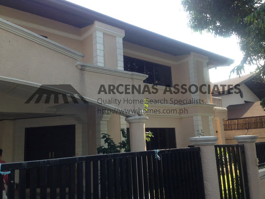 Renovated 3 bedroom - Dasmarinas Village, Makati - photo 1