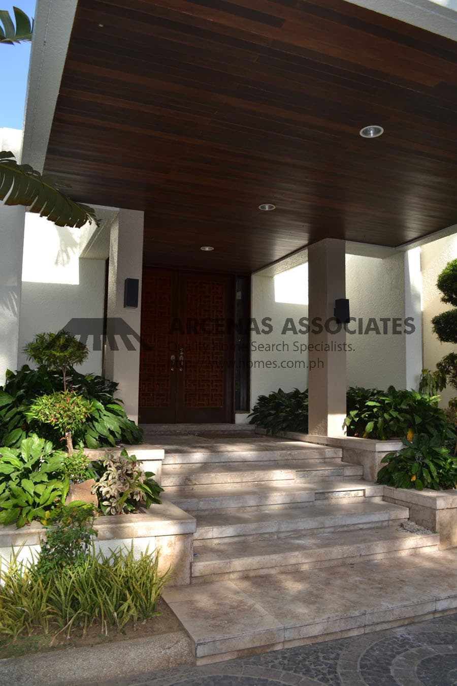 Lavish 6 bedroom by Tierra - photo 3