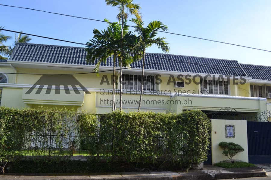 Tuscan 5 bedroom - Dasmarinas Village, Makati - photo 1