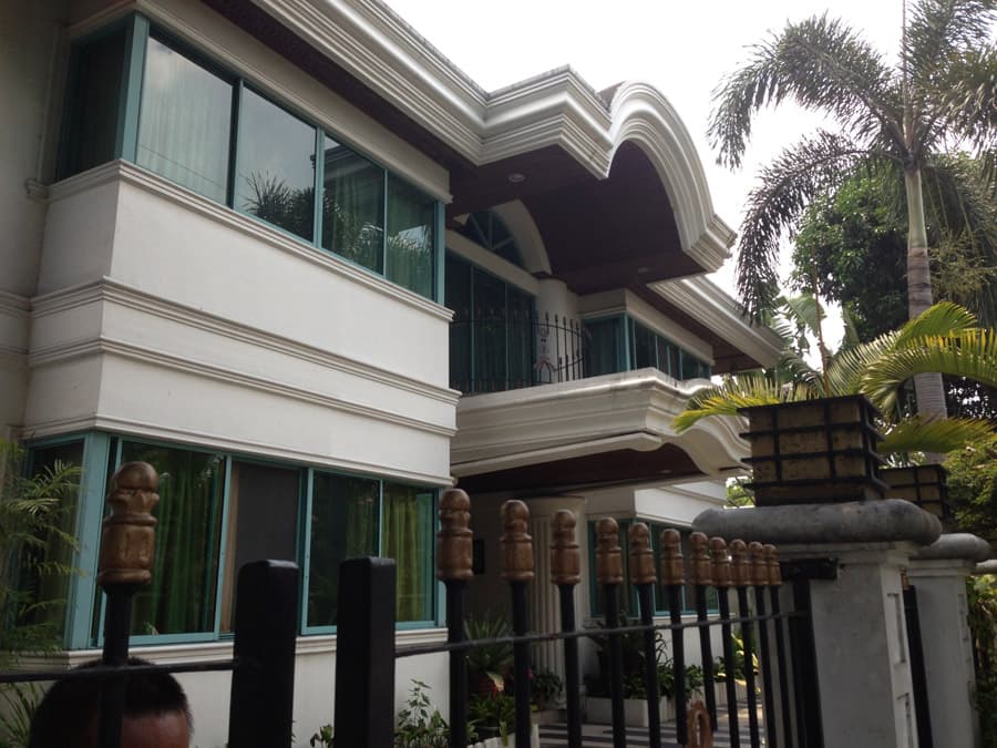 Comfortable and cozy 4 bedroom - Greenmeadows, Makati - photo 1