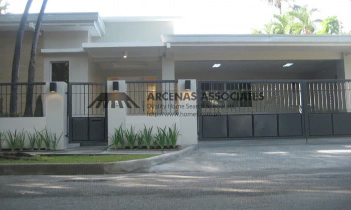 Renovated 4 bedroom bungalow - Dasmarinas Village, Makati - photo 1
