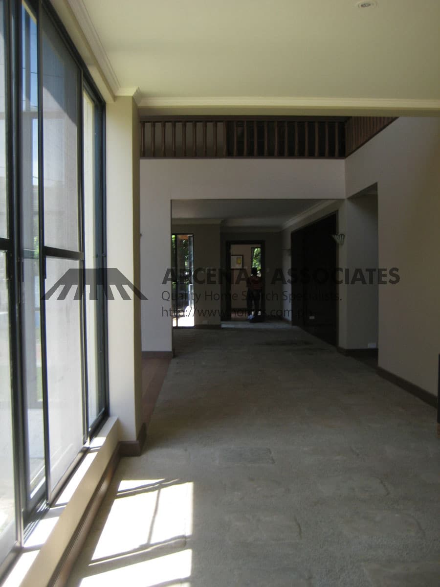 Eclectic Modern 4 Bedroom - photo 4