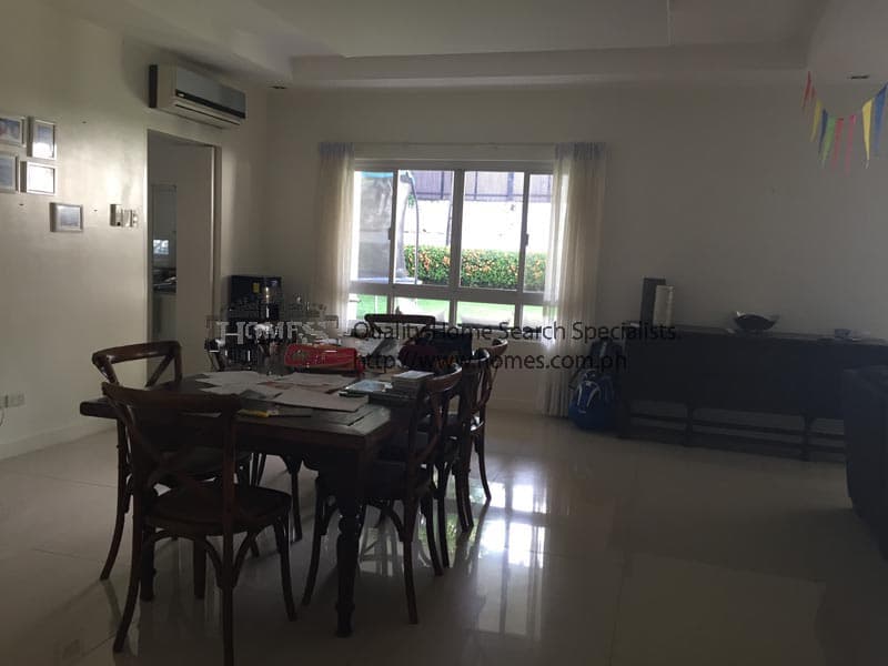 Well spaced modern 2-storey - photo 3