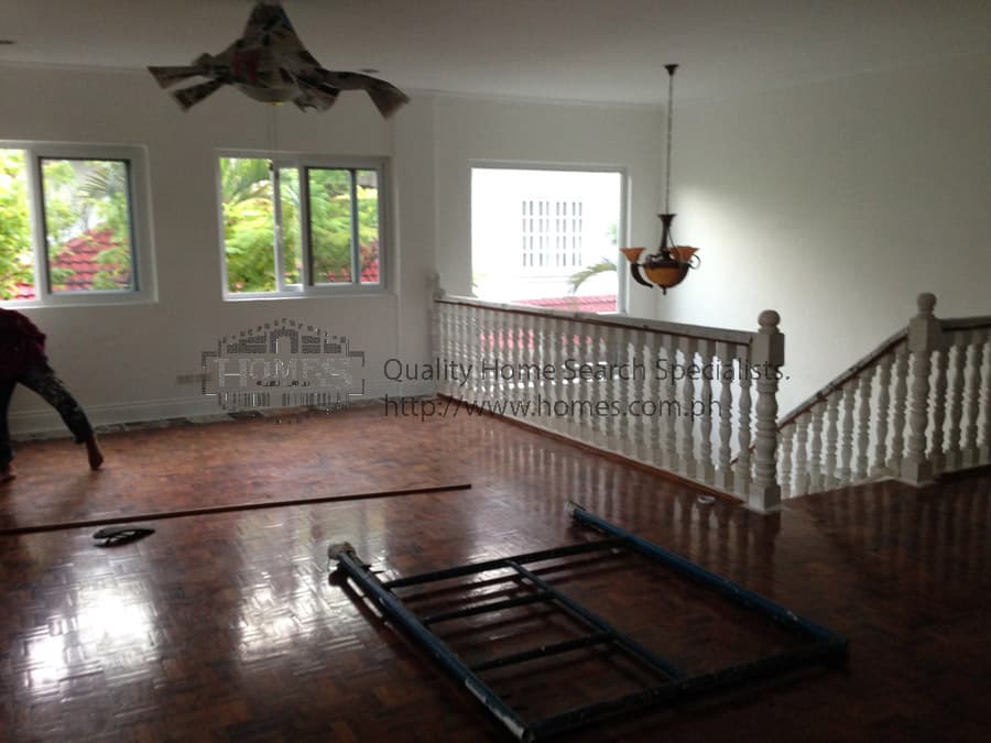 Renovated standard 4 bedroom - photo 5