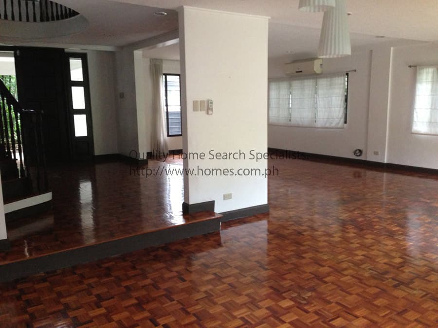 Well maintained 4 bedroom - photo 2