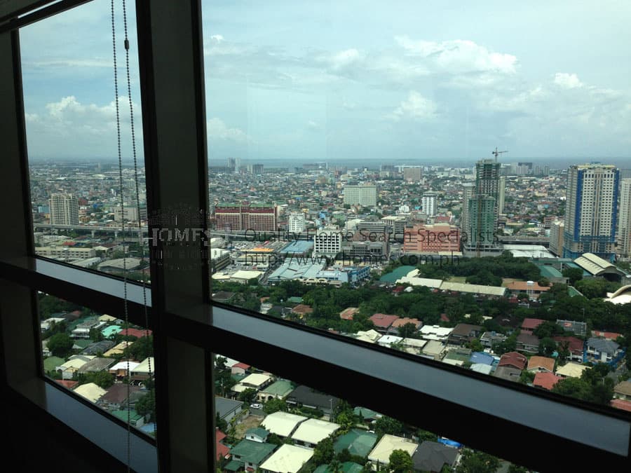 Splendid 3 bedroom at the Residences at Greenbelt (TRAG) - photo 2