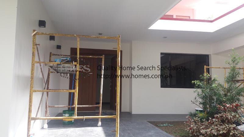 Upgraded 2 Storey - photo 2