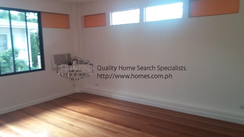 Upgraded 2 Storey - photo 5