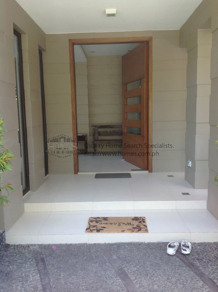 Brand new Ultra modern 2-storey - photo 4