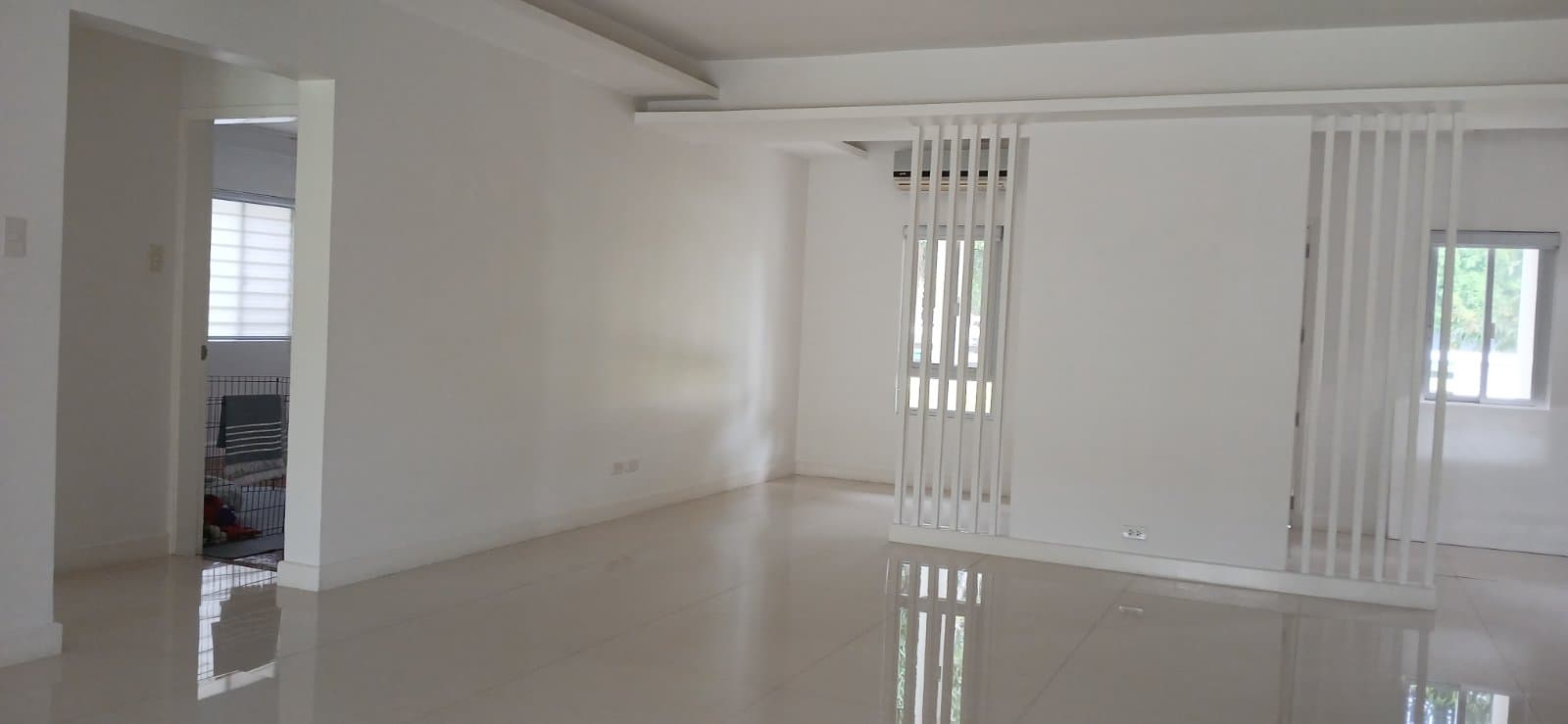 Exemplary 2 storey - photo 5