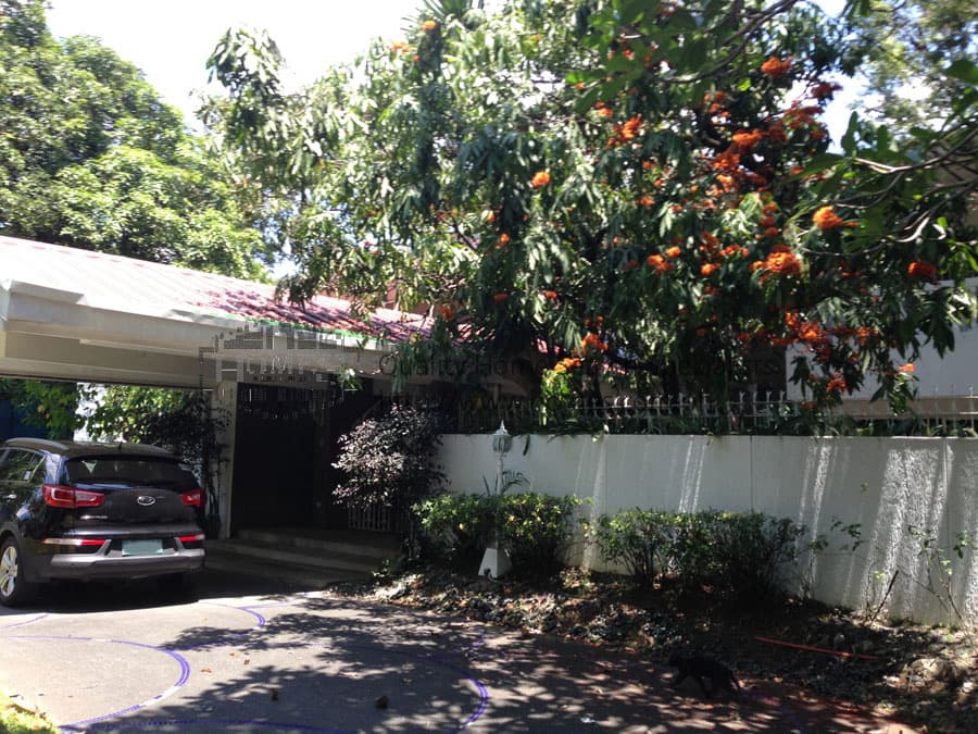 Garden estate Two storey - Dasmarinas Village, Makati - photo 1