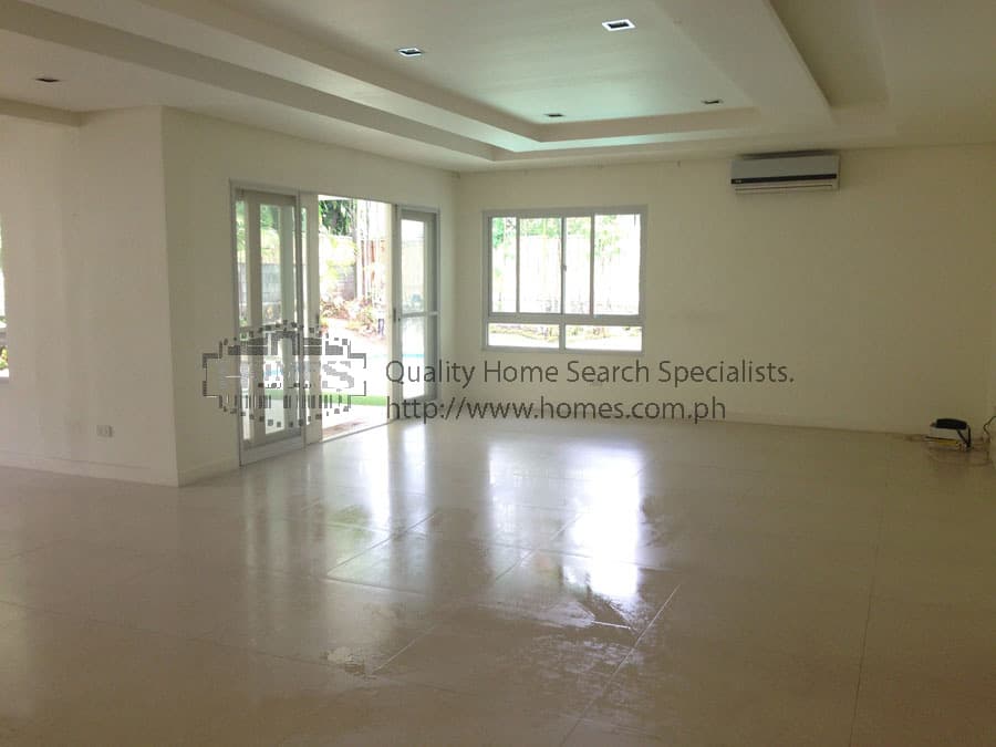 Modern four (4) Bedroom Bungalow - photo 3