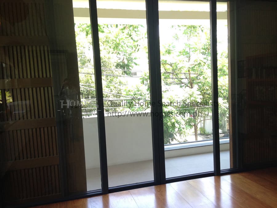 Pre-eminent modern 2-storey - photo 4