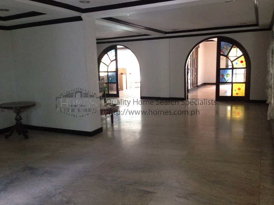 Eclectic colonial inspired 2-storey - photo 5