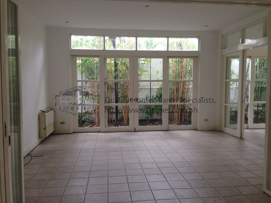 Refurbished 2 storey - photo 5