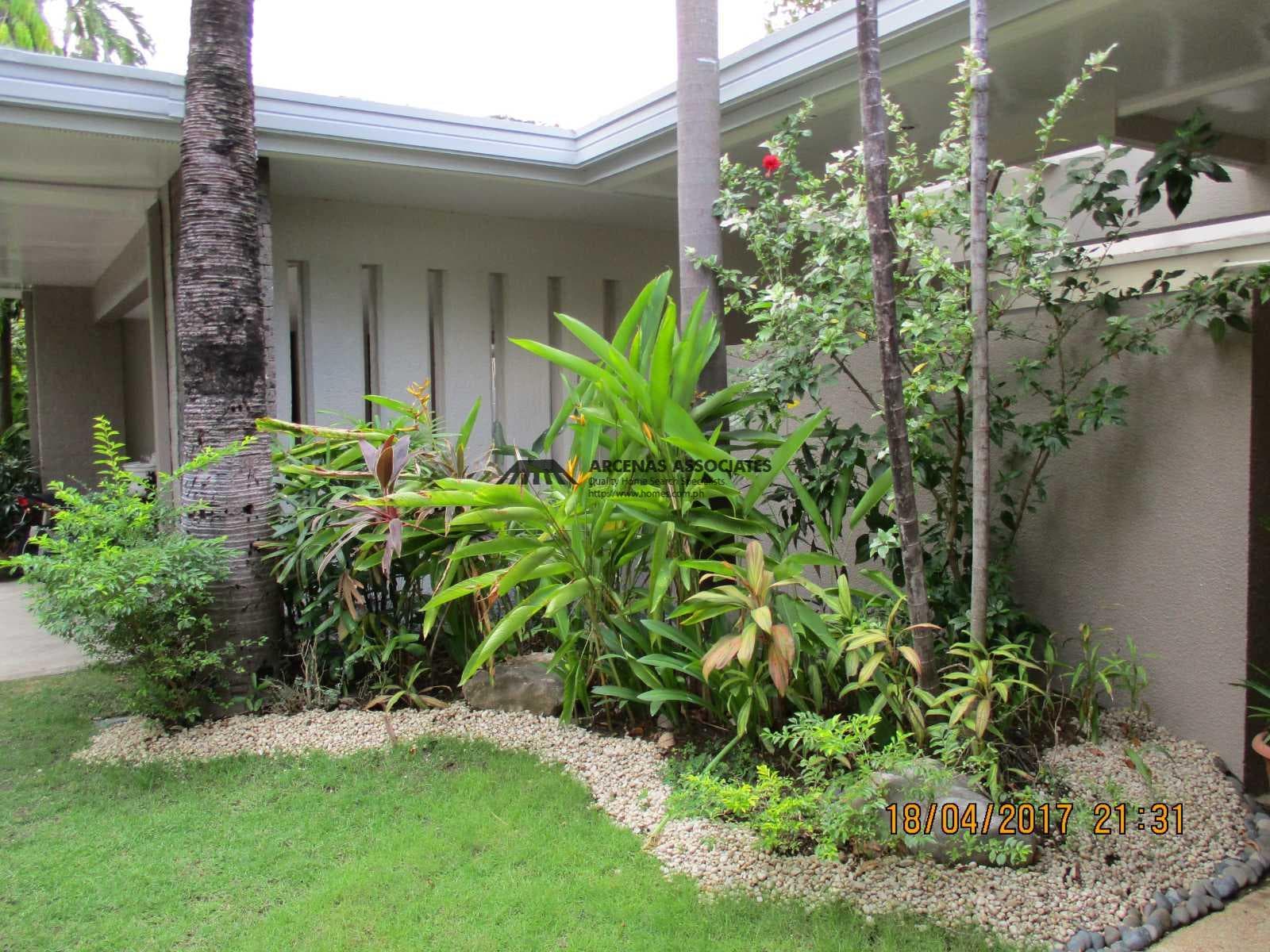 Modern balanced 4-bedroom bungalow - photo 3