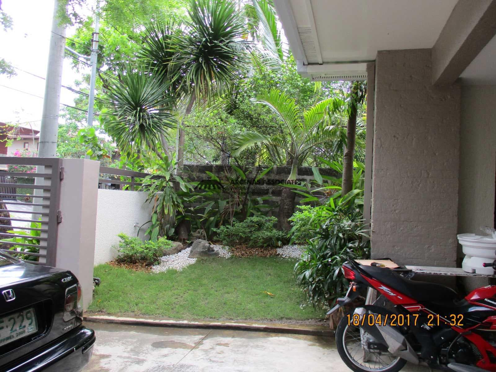 Modern balanced 4-bedroom bungalow - photo 5