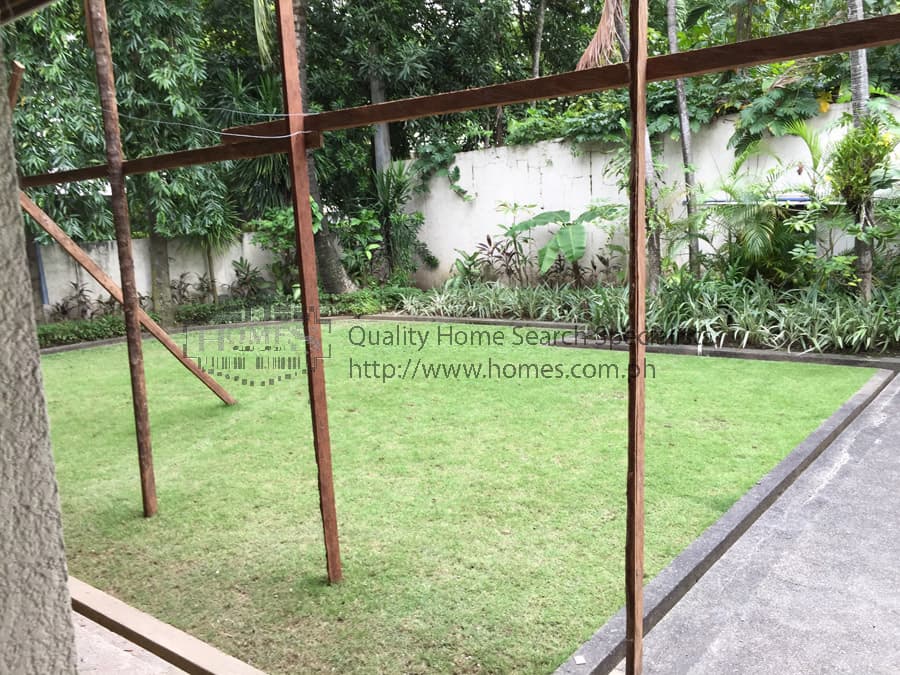 Updated corner 2 storey - photo 3