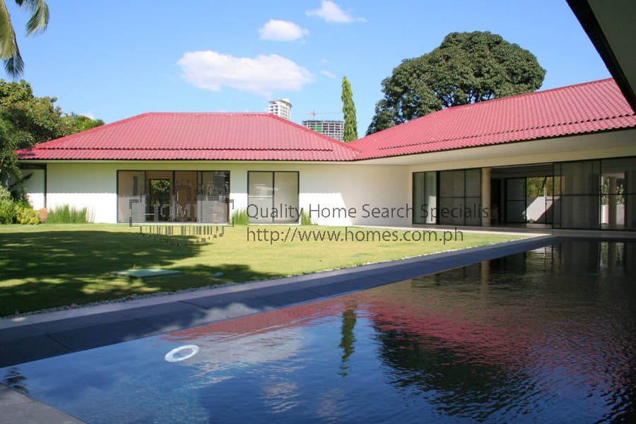 Modern Elegant one-level - Forbes Park, Makati - photo 1