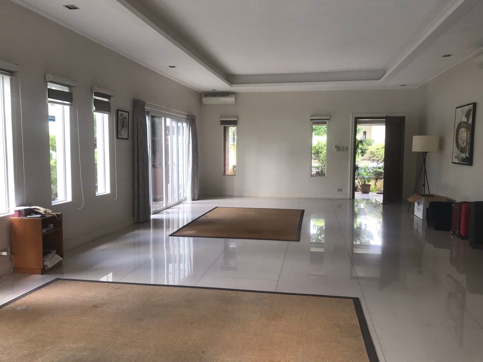 Fully renovated 2 storey - photo 3