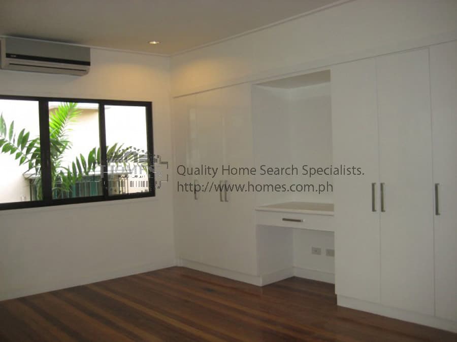 Quality modern 2-storey - photo 5