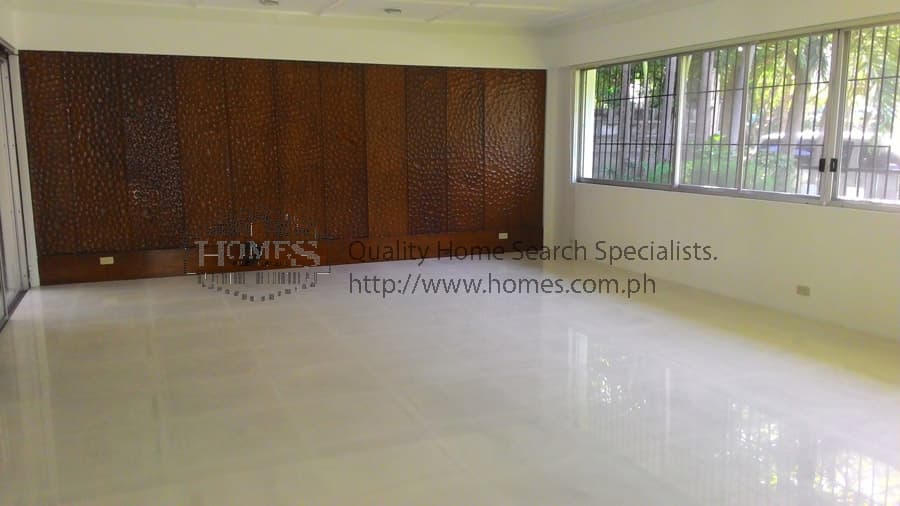 Park located 2-storey - photo 3