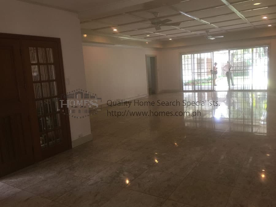 Wide open bungalow - photo 4