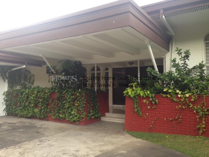 Classic and wide bungalow - photo 2