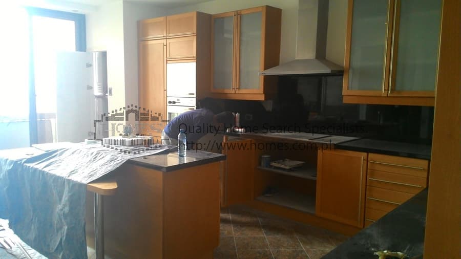 Refurbished 3 bedroom at Essensa Tower - photo 4