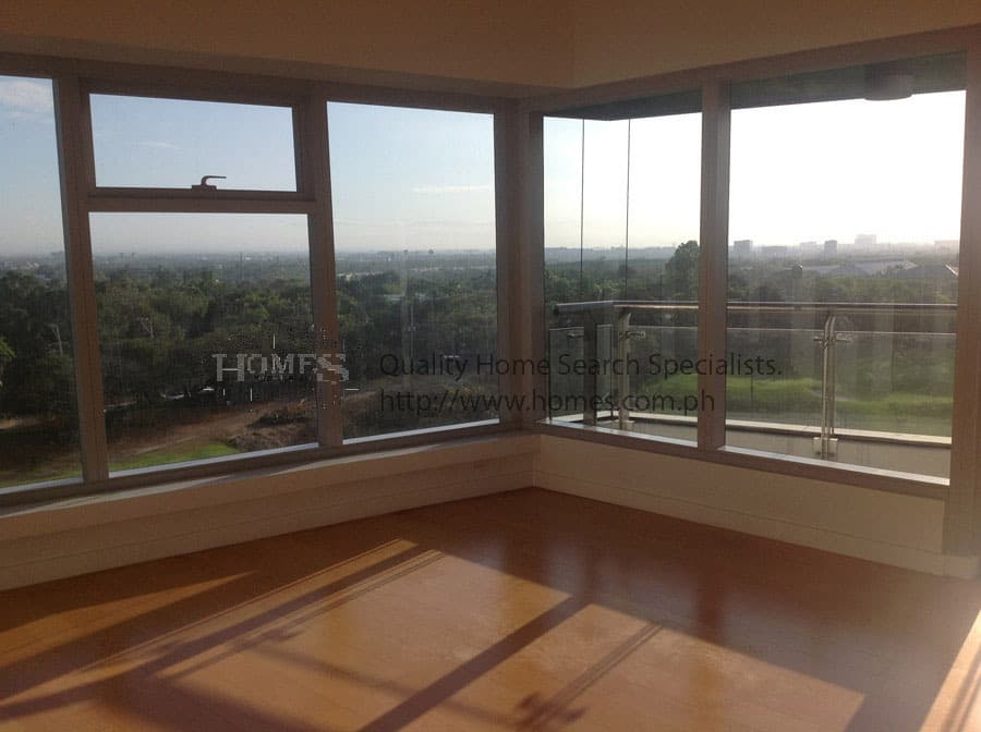 Simple and clean 3-bedroom at Beaufort - Bonifacio Global City, Taguig - photo 1