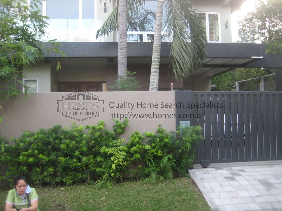 Modern and neat 2 storey - San Lorenzo, Makati - photo 1