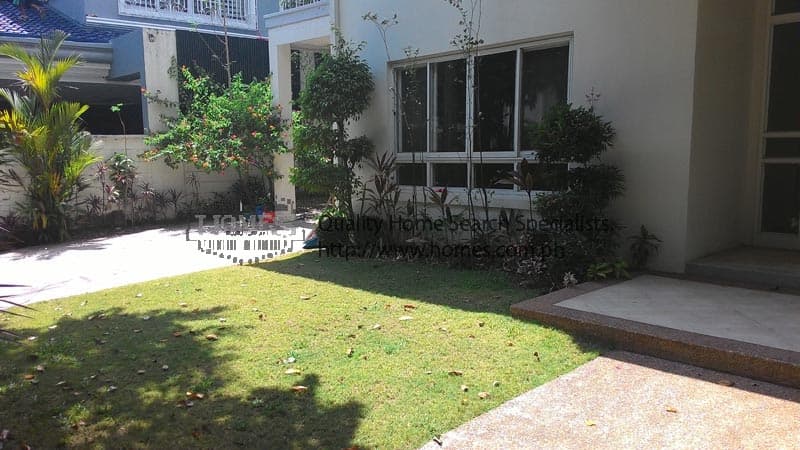 Bright 2-storey - photo 4