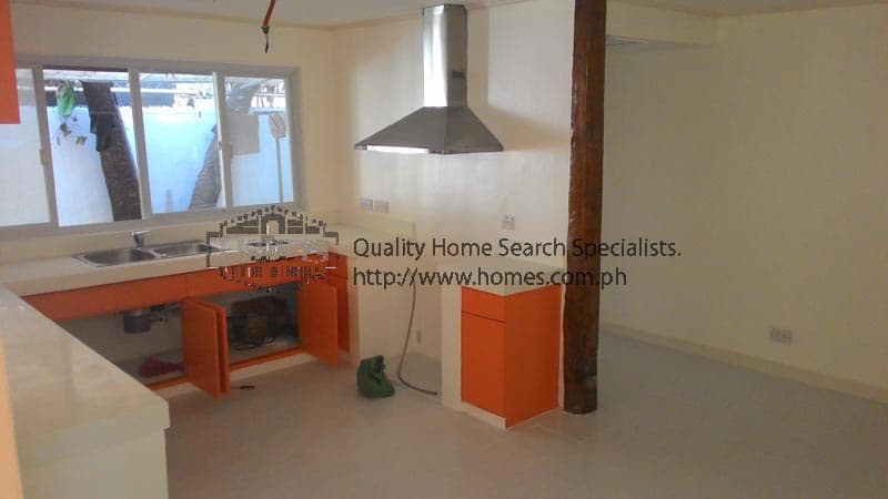 Renovated 2-storey - photo 5