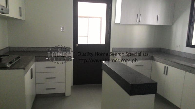Neat and modern 2-storey - photo 5